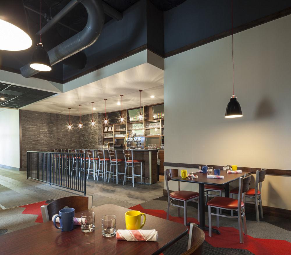 Four Points By Sheraton Seattle Airport South Des Moines Bagian luar foto