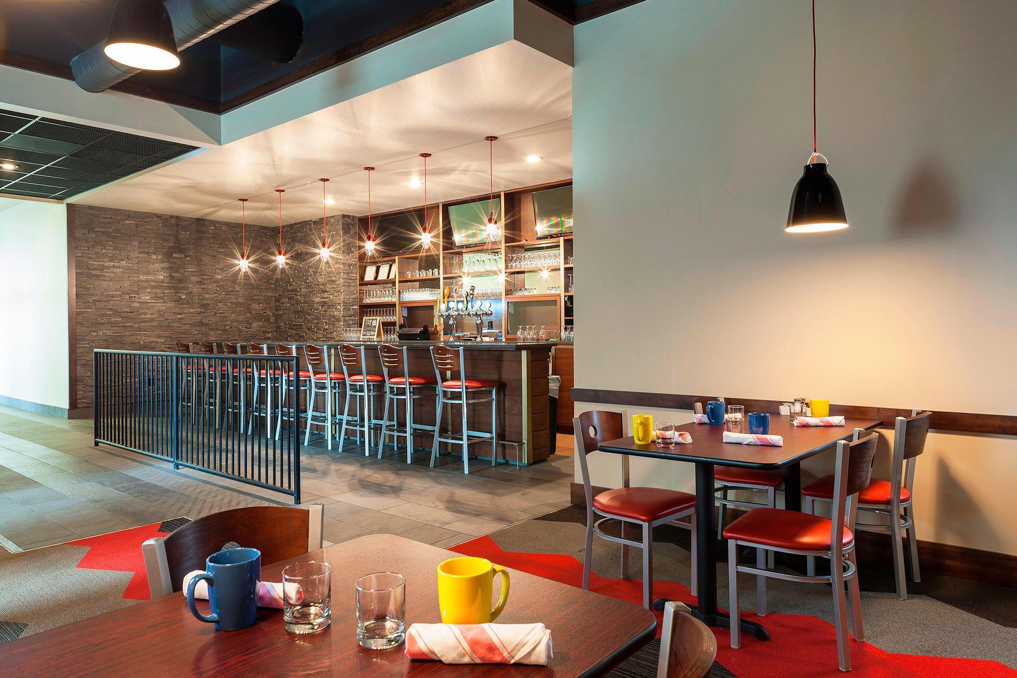 Four Points By Sheraton Seattle Airport South Des Moines Bagian luar foto