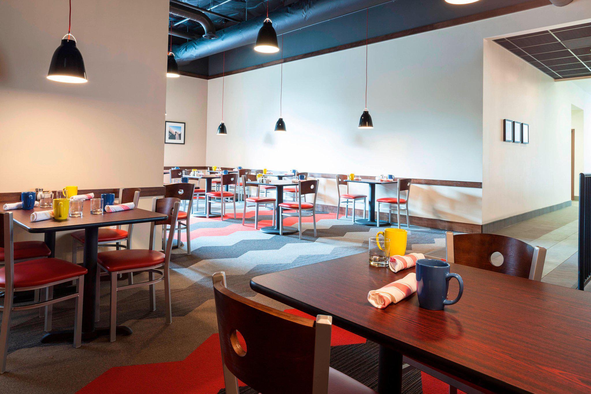 Four Points By Sheraton Seattle Airport South Des Moines Bagian luar foto